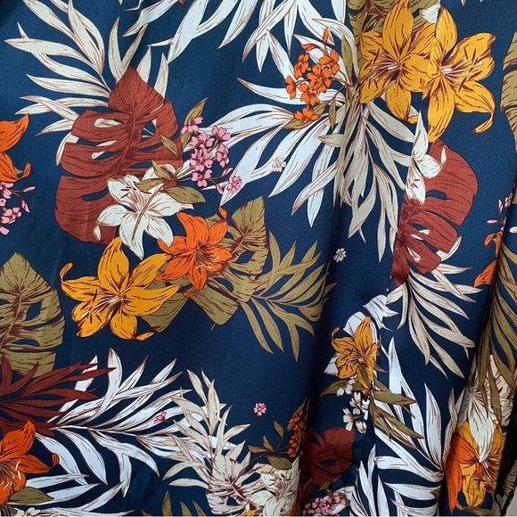 NEW Lulu’s Take a Holiday Navy Blue Tropical Print Maxi Dress Tie Waist Belted - Picture 11 of 15